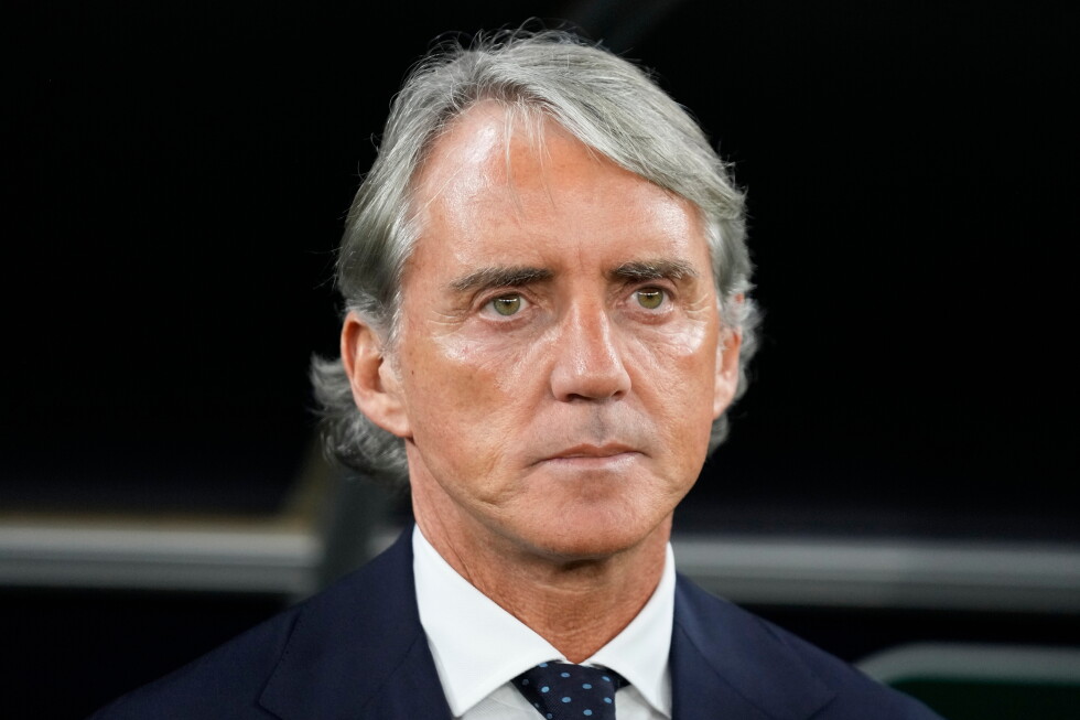 Euro 2020 winning coach Roberto Mancini returns to rescue Italy after third straight World Cup miss