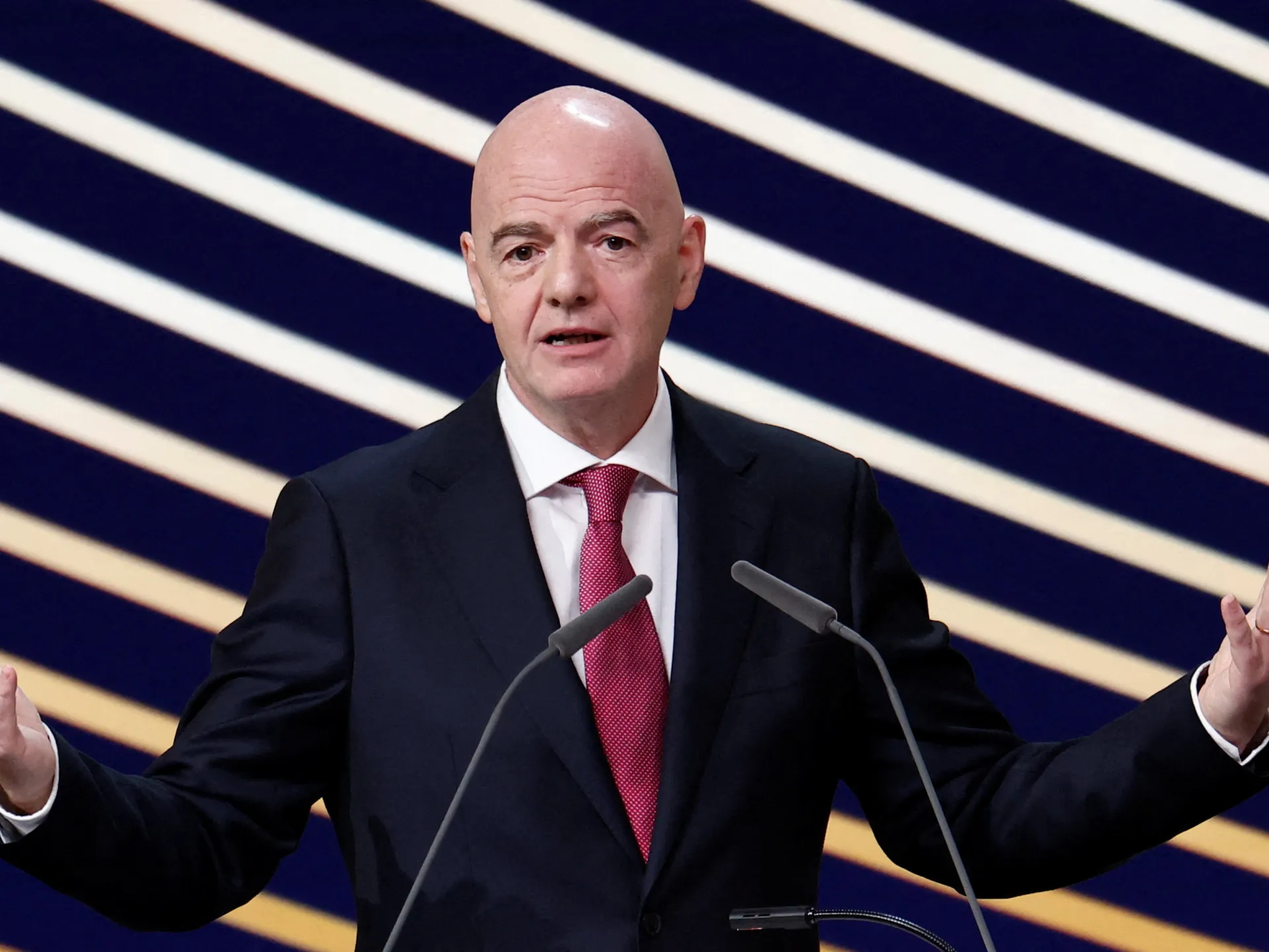 UEFA members vote to boycott FIFA if Infantino’s World Cup plans pursued