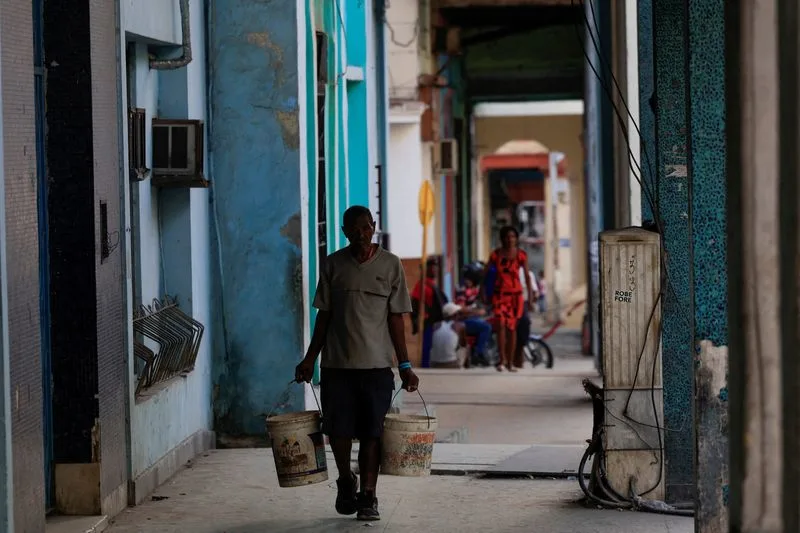 Cuba's national electric grid collapses, plunging island into darkness