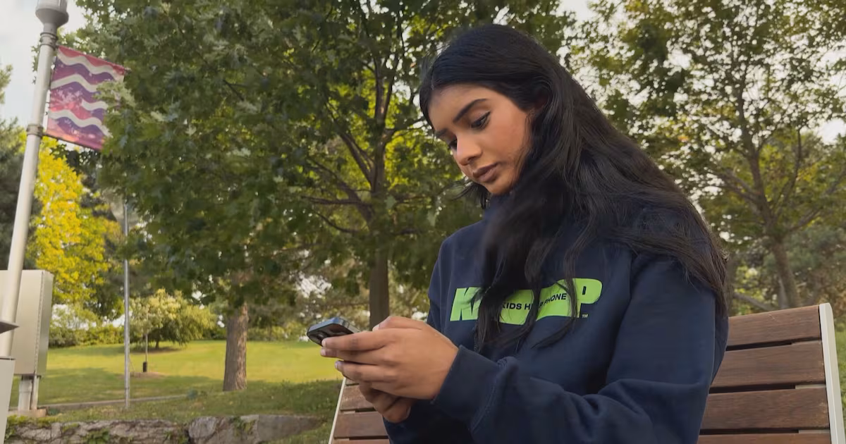 Young Canadians increasingly reaching out to Kids Help Phone as overnight texts surge