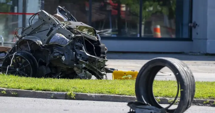 2 young adults dead, 1 critically injured after crash in Laval