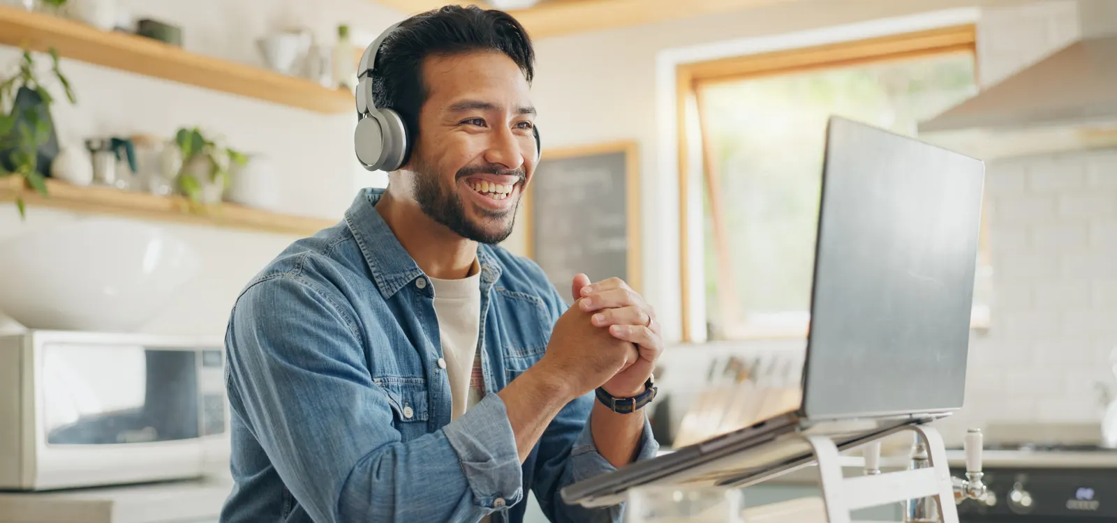 Best Remote Jobs In 2025: Top Roles And Industries Hiring