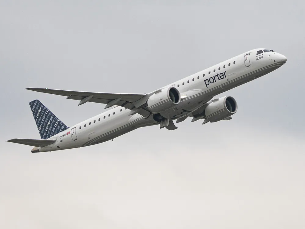 Porter Airlines flight cancelled when parent and crew can't get standing child buckled in