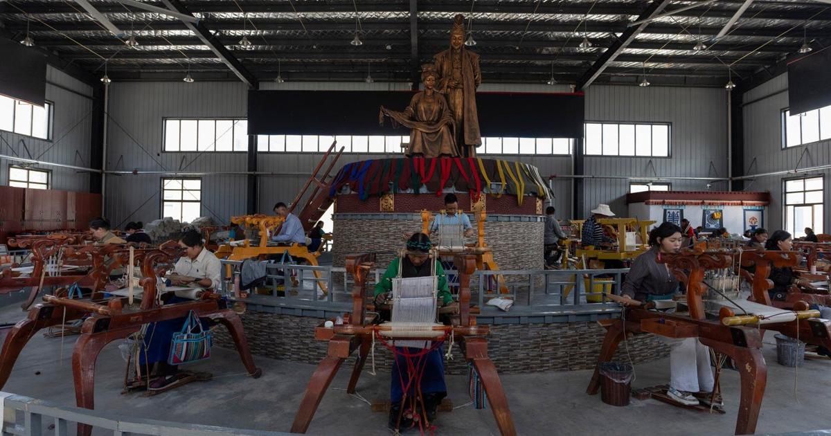 A Tibetan cooperative keeps a centuries