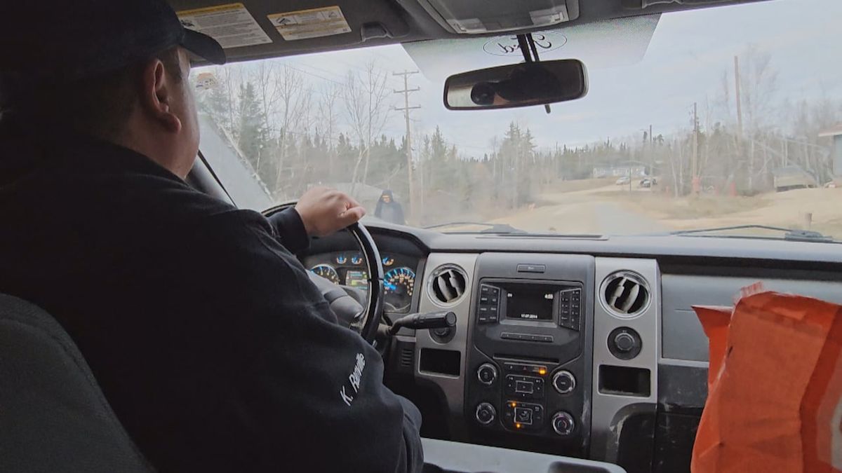 Wasagamack 'dogfather' makes his rounds feeding hungry dogs
