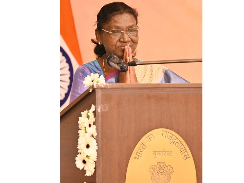 President Murmu hails Indian diaspora in Romania as true representatives of India