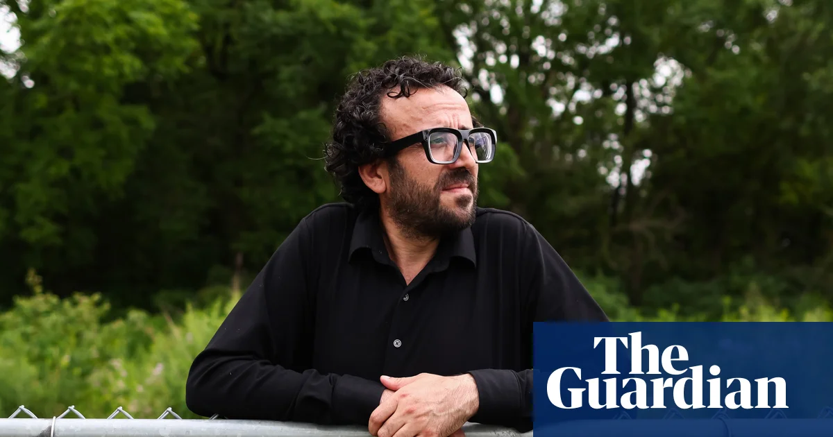 Kurdish hunger striker says ICE force