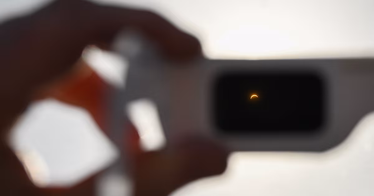 Partial solar eclipse, meteor shower headed for Canadian skies