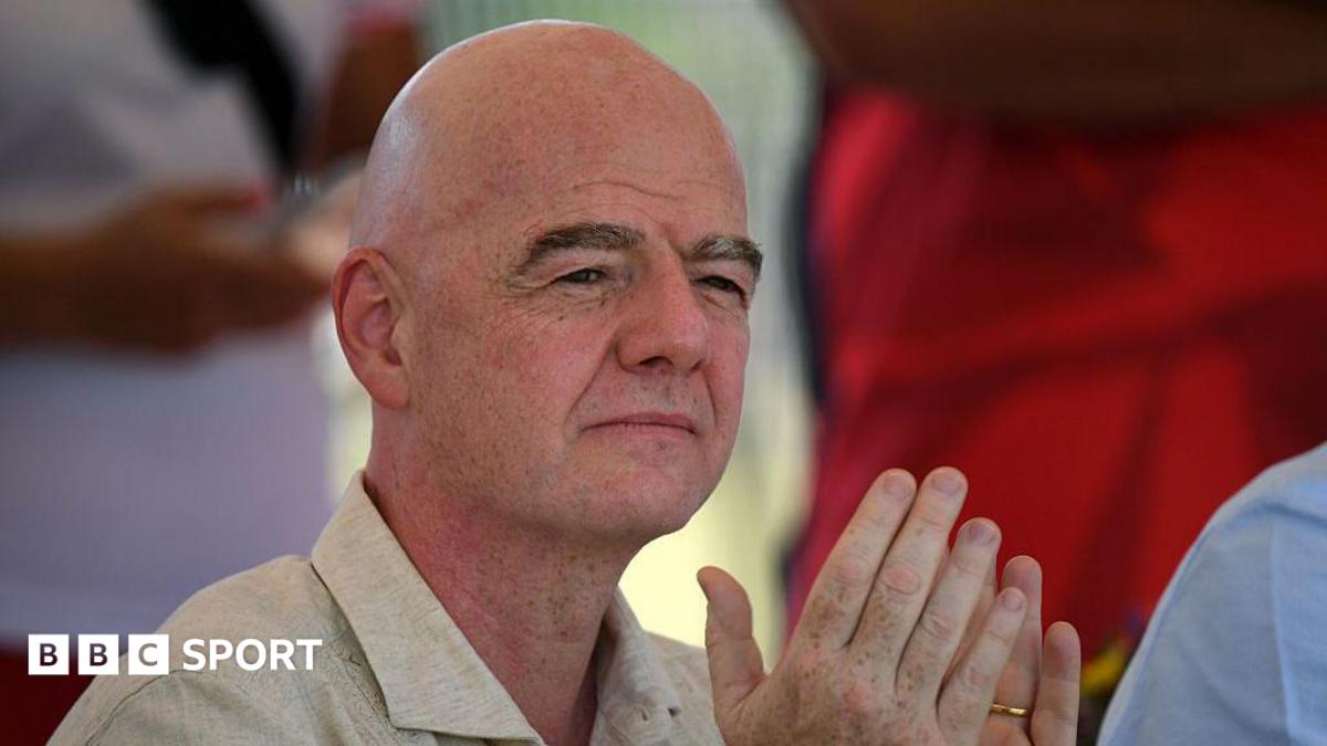 Premier League chief says Fifa self