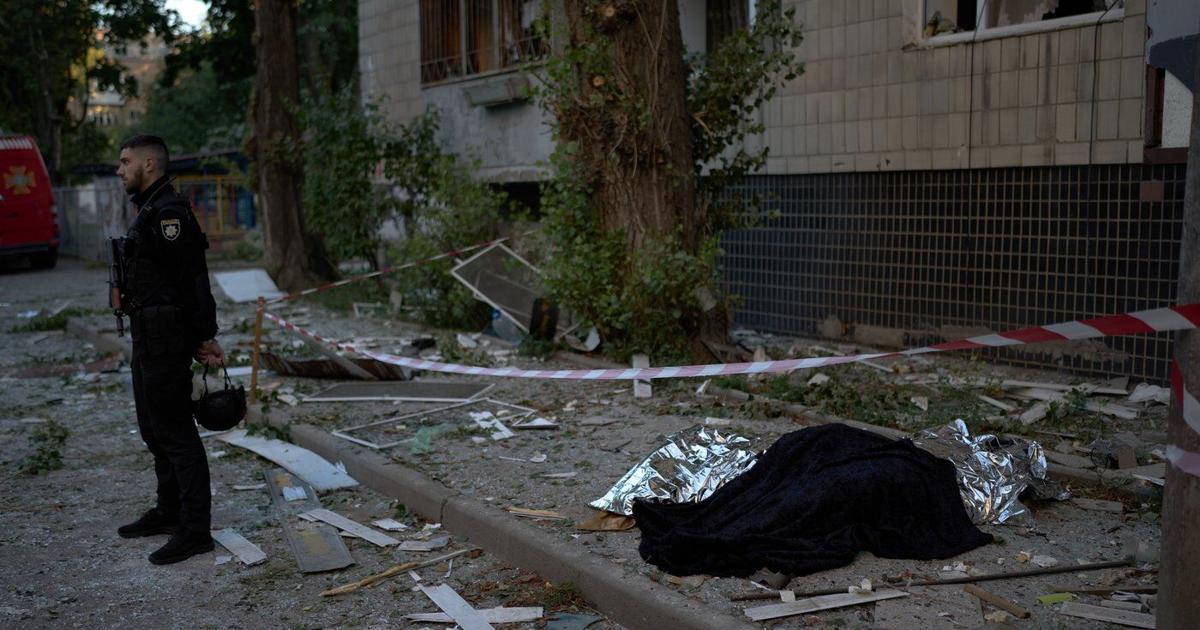 A Russian missile and drone barrage kills at least 14 in Ukraine's Kyiv region