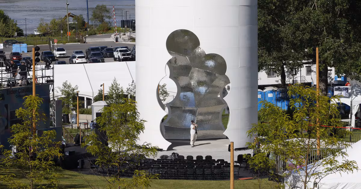 National monument marking LGBTQ+ persecution opens this morning in Ottawa