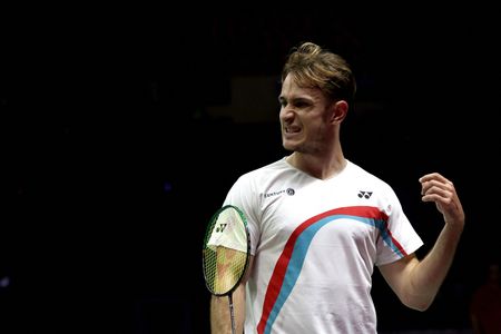 Badminton