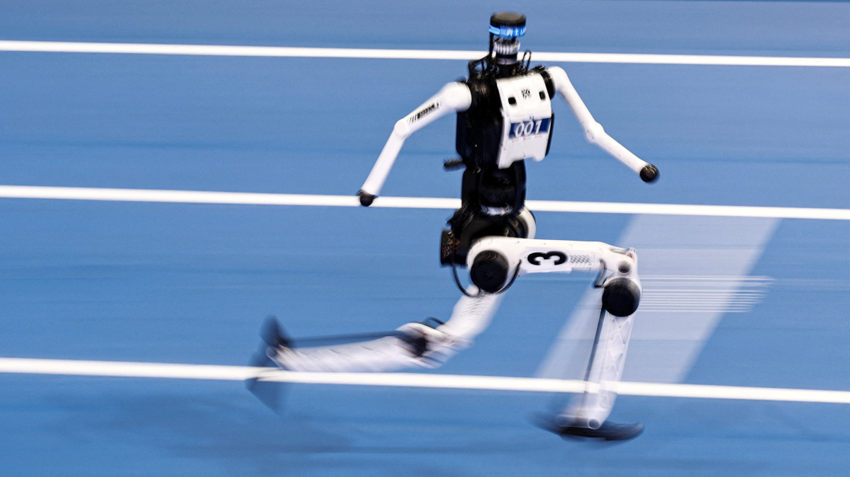 Chinese humanoid robot beats Usain Bolt's 100m world record