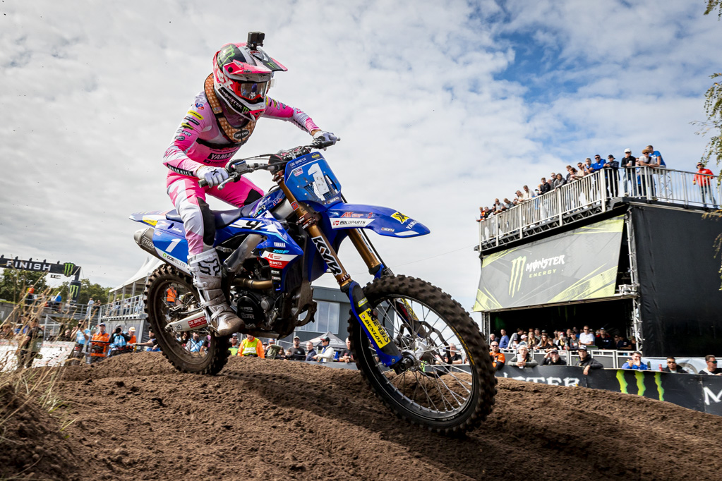 Van Drunen Perfect in the Sand at Home as Guillen Reclaims the Red Plate in Arnhem