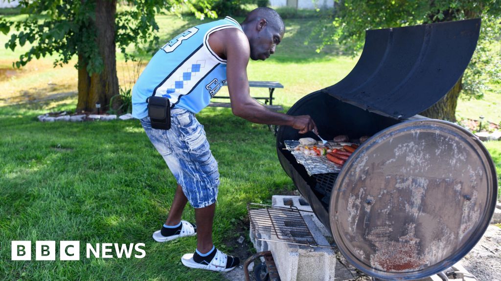 Thousands endure 12 days without power in Gary, Indiana