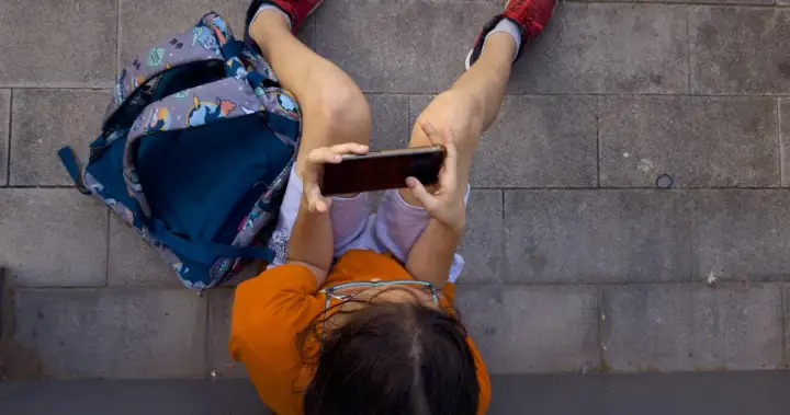 Canada stands by proposed youth social media ban after Meta U.S. settlement