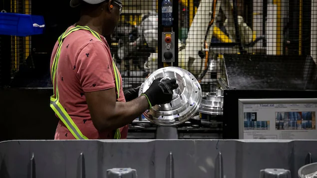Canada’s economy grew a strong 3.3% annualized in second quarter, as first quarter revised higher