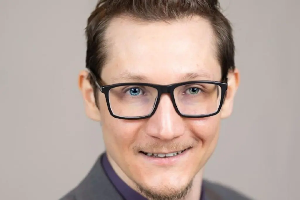 Technology professional Jeremy Klix seeks Abbotsford council seat
