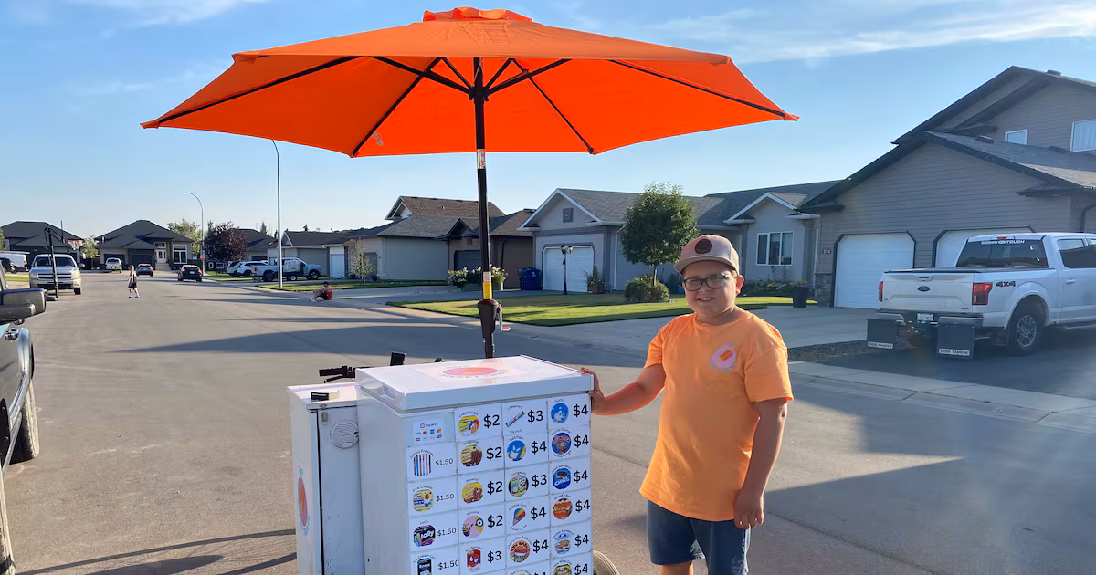 ‘A modern Dickie Dee bike’: Sask. boy serves up sweet treats with a side of nostalgia
