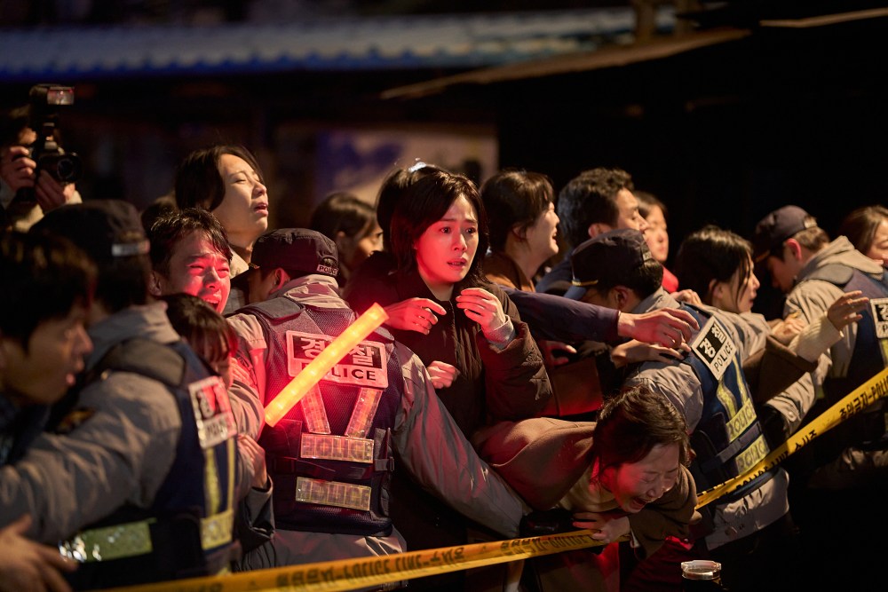'Paradise Lost' - Director Yeon Sang