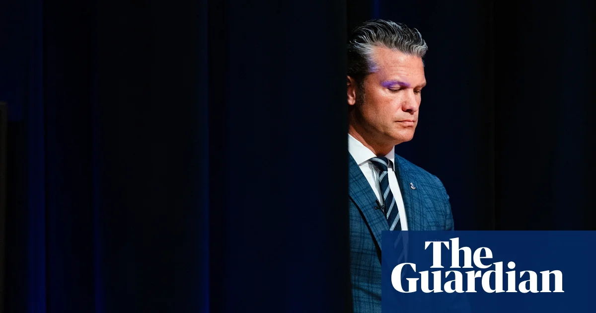 Pete Hegseth criticized for body