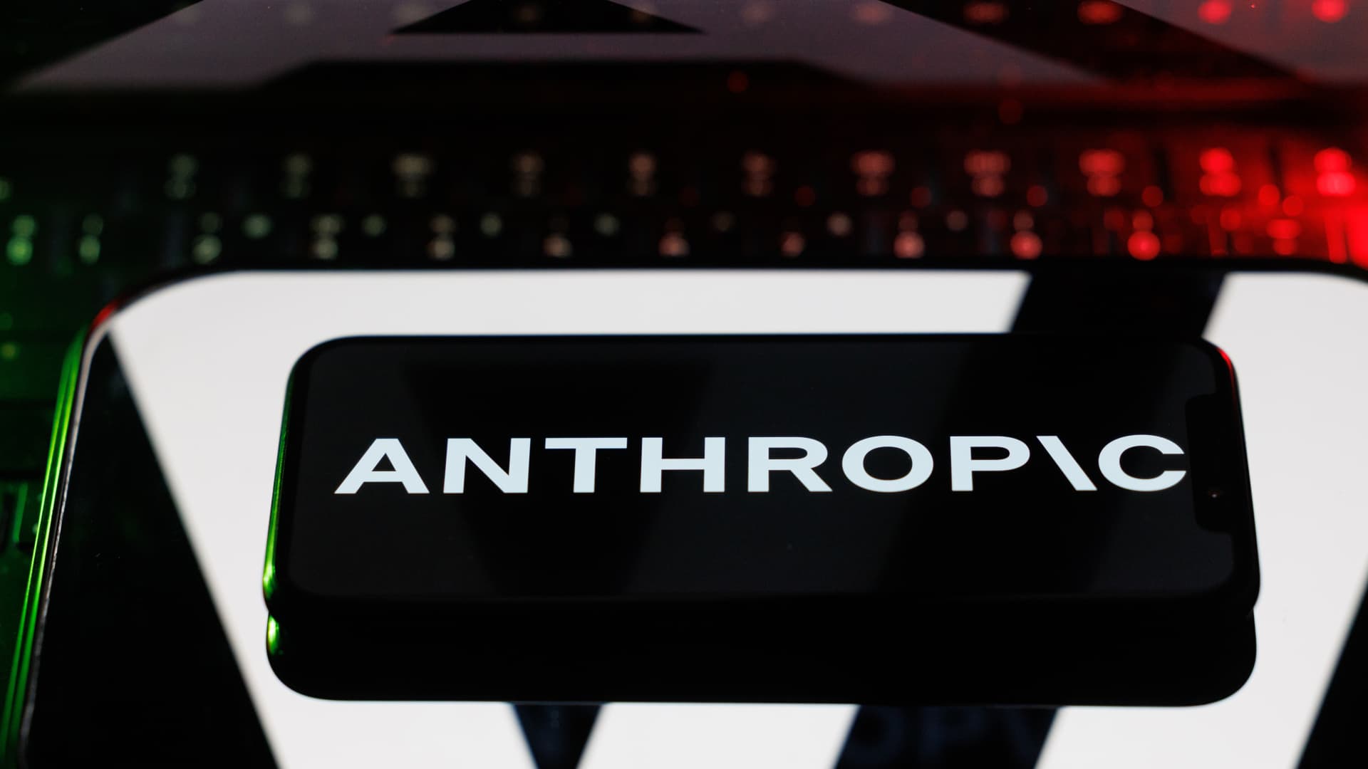 Anthropic IPO launch shifts toward mid