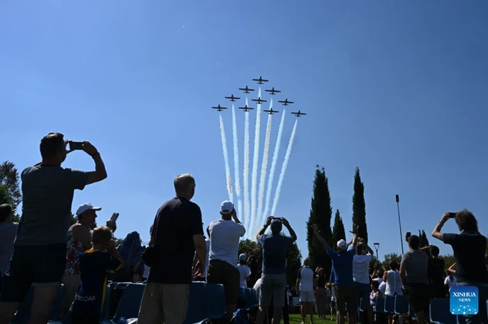 World News in Brief: September 5