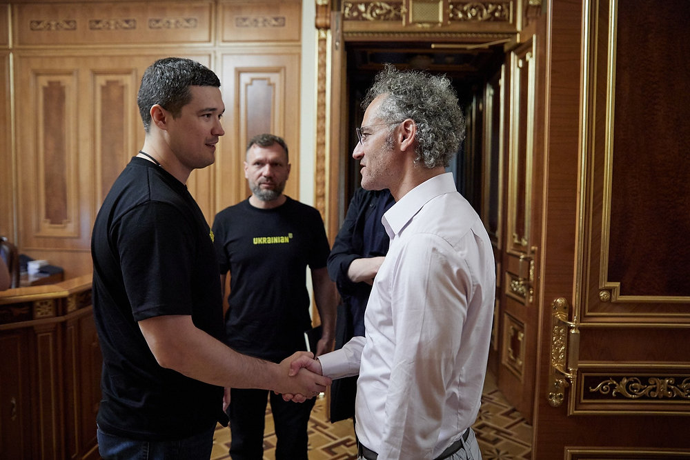 Who Owns Ukraine’s War? Palantir, battlefield data and the hidden economy of artificial intelligence