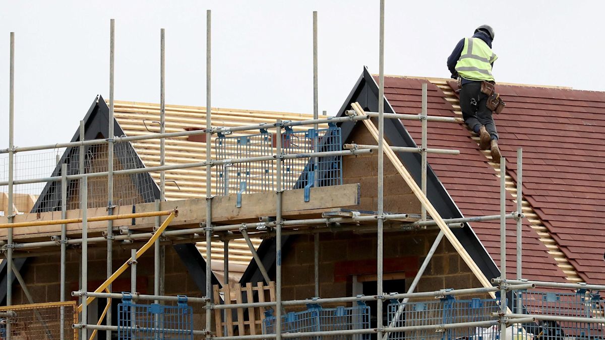 'Rock and hard place' concern as homes approved