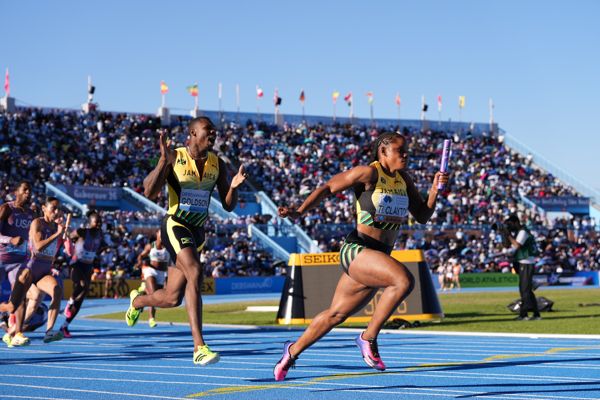Ultimate preview: mixed 4x100m