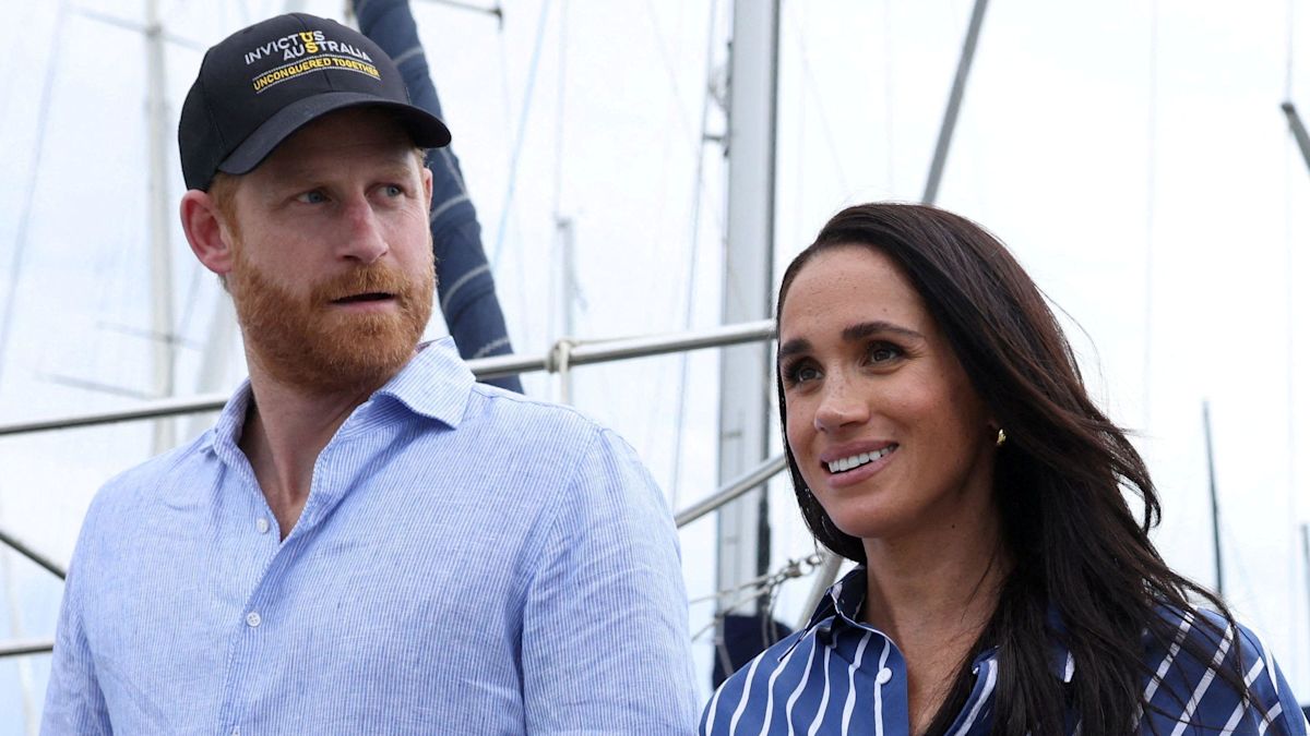 King clarifies Harry and Meghan remain non