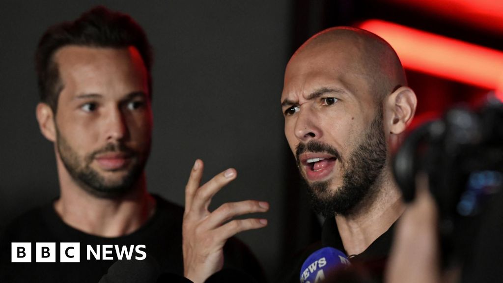 Tate brothers to remain in US jail as they fight extradition to UK