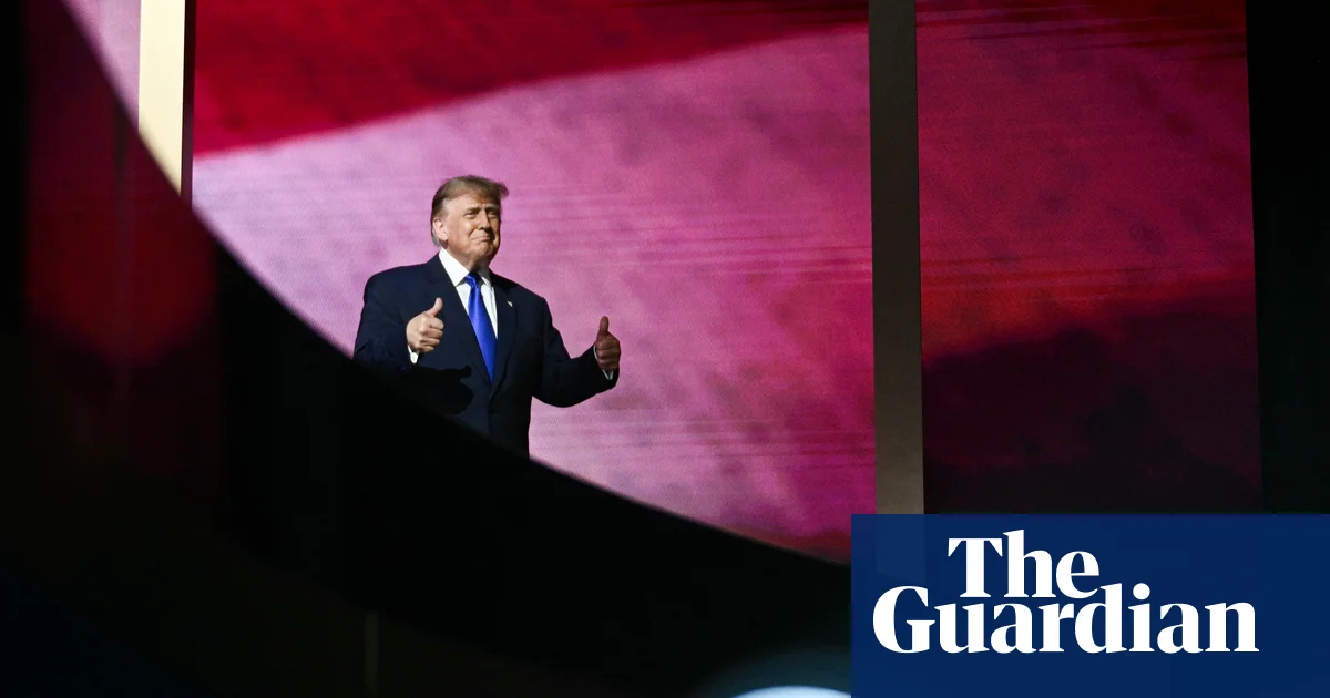 Trump’s promise of $5,000 ‘dividend’ for US citizens after midterms met with incredulity
