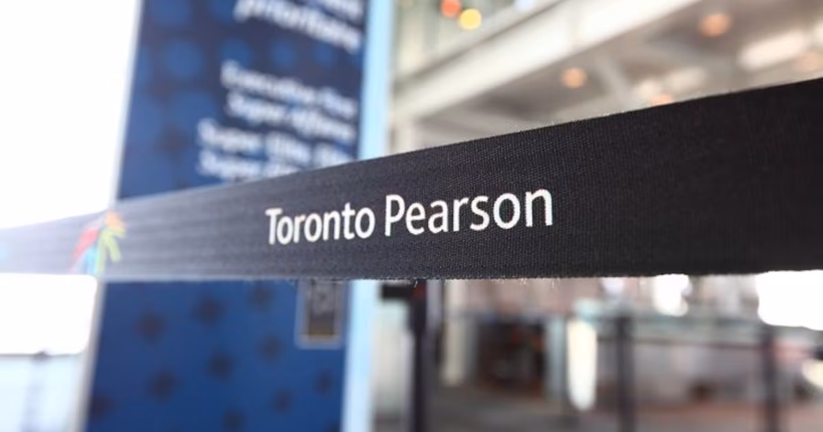 Inspection kiosks back online at Toronto Pearson Airport after lengthy outage that led to long wait times