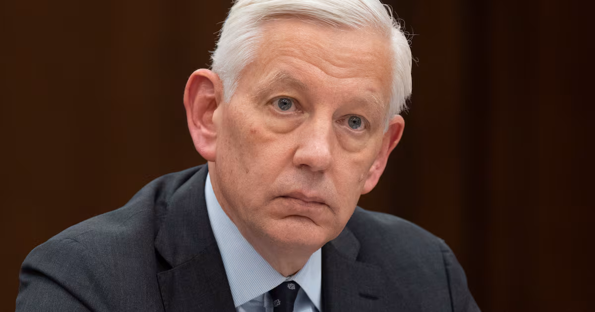 ‘I don’t need to do this’: Barton ‘compelled’ to help PM Carney land investment during inaugural summit