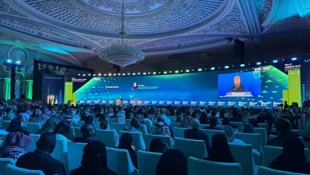 UNESCO: Artificial intelligence is advancing faster than governance frameworks
