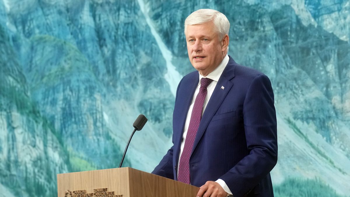 Harper backs ending U.S. trade talks