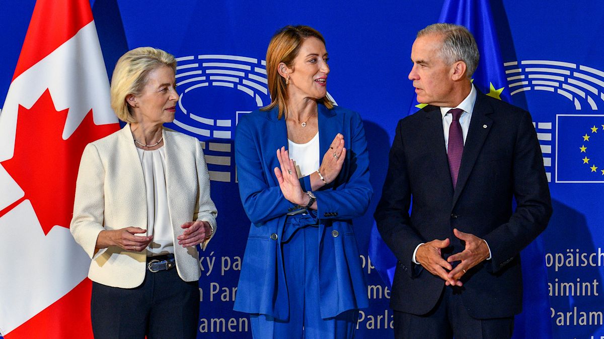 EU chief invites Canada to be 'associate member'