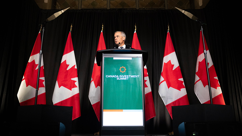 Carney, Harper make the case for Canada at inaugural investment summit
