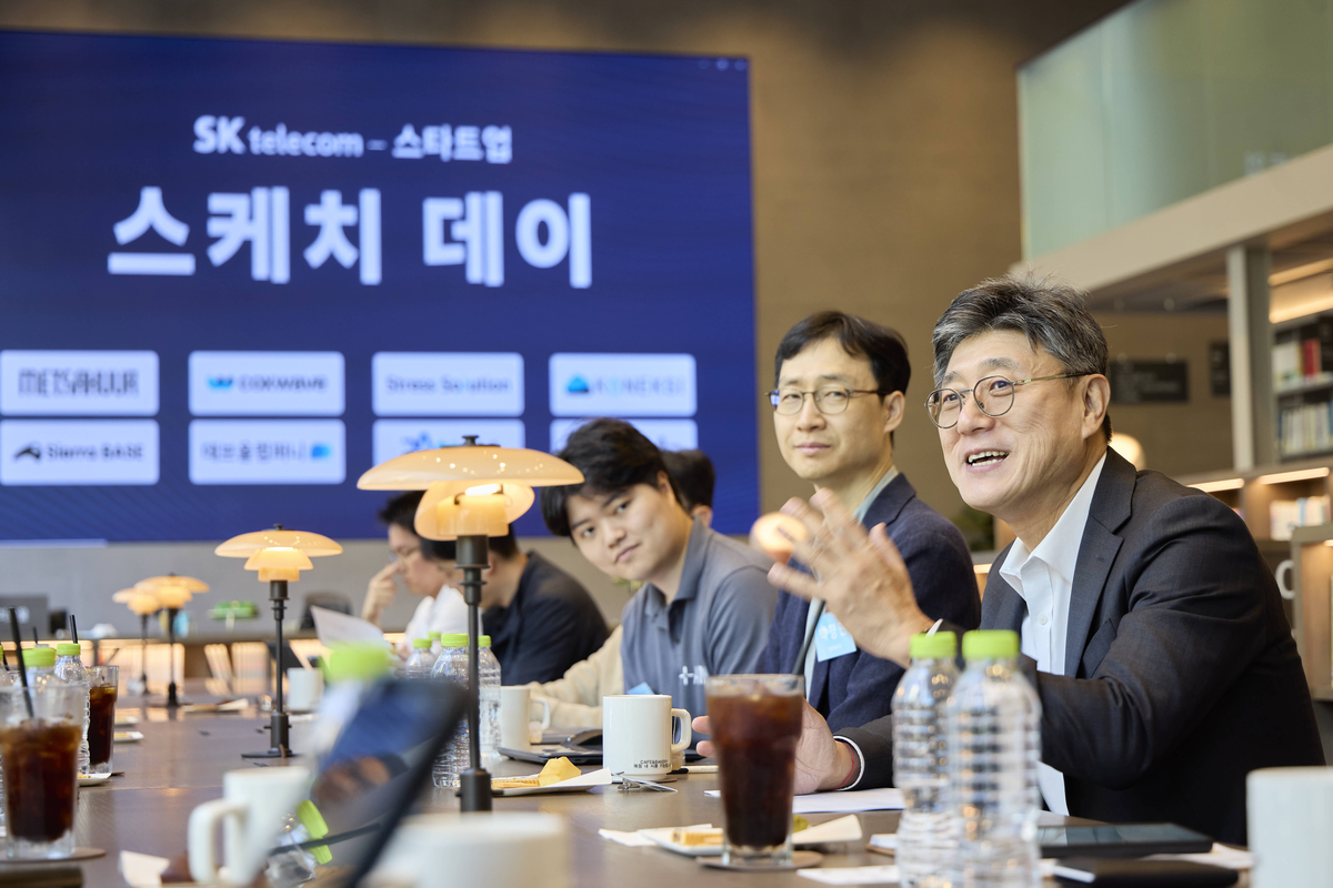 SK Telecom CEO Turns to Startups for New AI Businesses