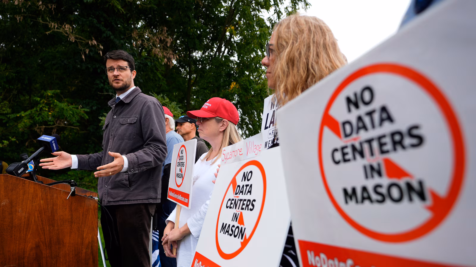 AI fears are fueling progressive Democrat's campaign in Michigan battleground district
