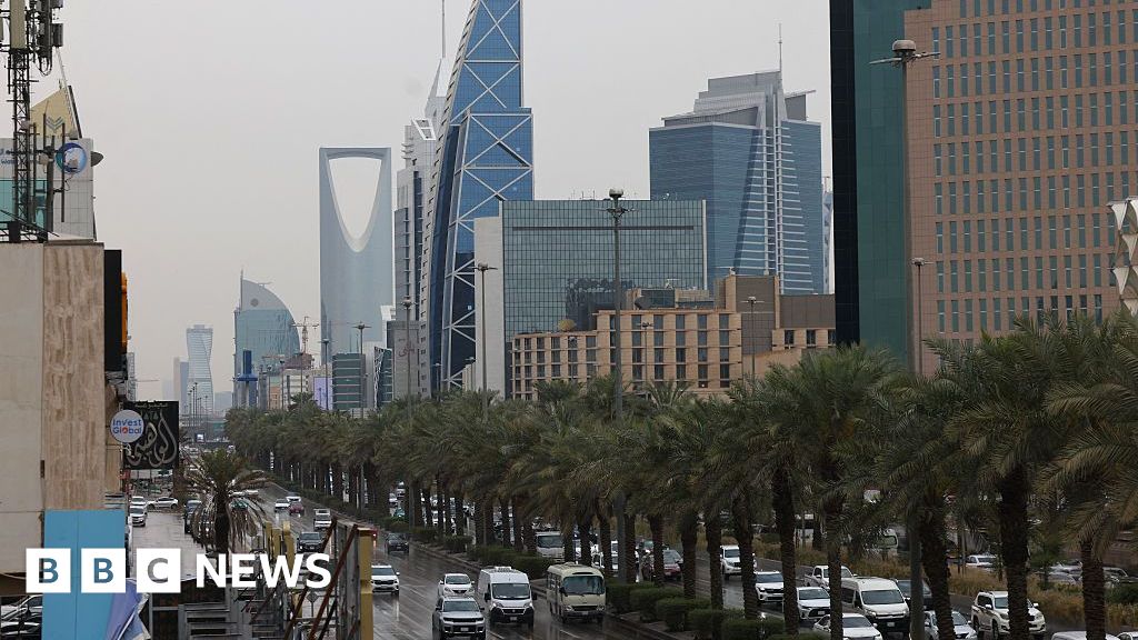 Saudi Arabia issues first air raid alerts for Riyadh since Houthis escalated attacks