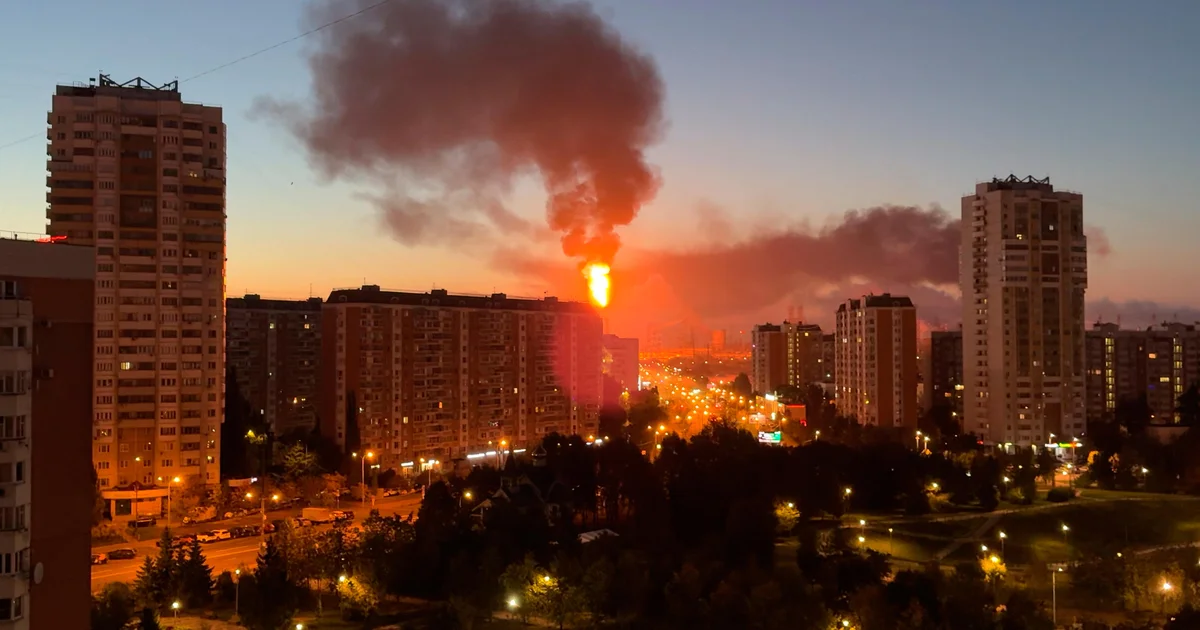 Ukraine launches 1,000 drones at Russia, including hundreds fired at Moscow in what mayor describes as "largest ever" attack