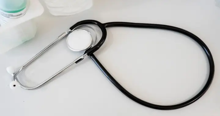 Canada’s economy is losing $100B a year to illness and caregiving: report