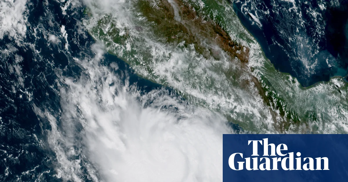 Hurricane Polo, rapidly intensifying from strong El Niño patterns, rages off coast of Mexico