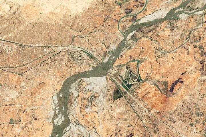 The Politics of Hydraulic Deflection: The Myth of Upstream Deprivation in Pakistan's Indus Basin Crisis