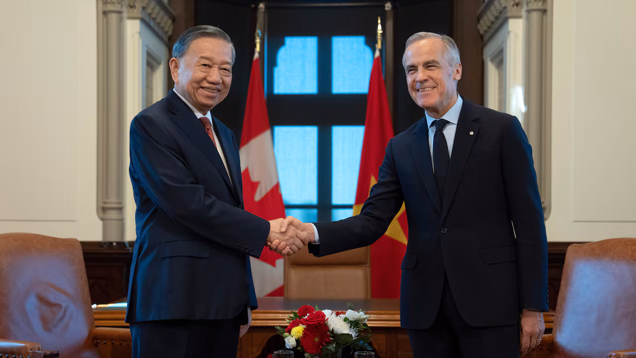 Carney welcomes Vietnamese president to Canada