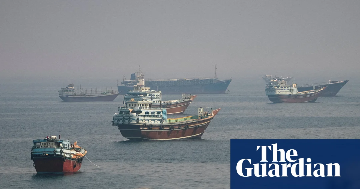 Iran awaiting response from Trump on proposal to open strait of Hormuz in six days
