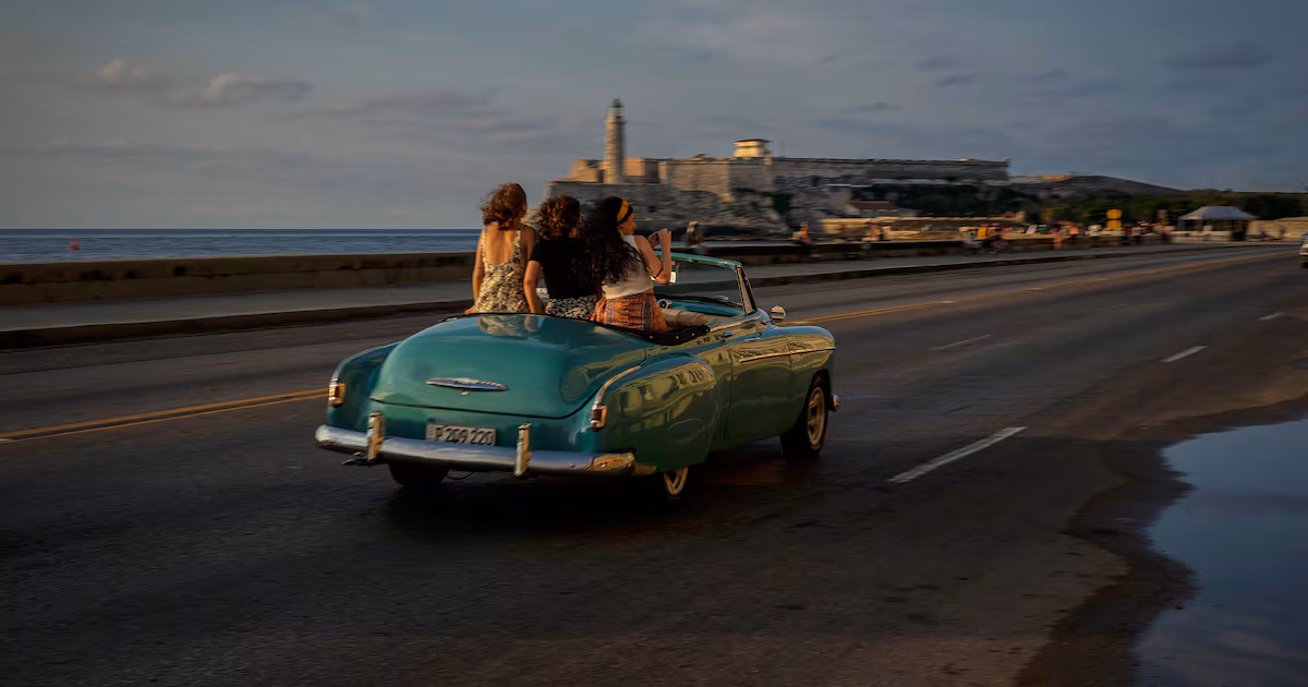 Canadians diverting their holiday travel plans from Cuba to other Caribbean destinations: Flight Centre