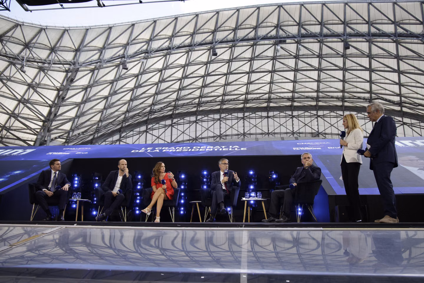 France's presidential hopefuls show little enthusiasm for AI debate in Marseille